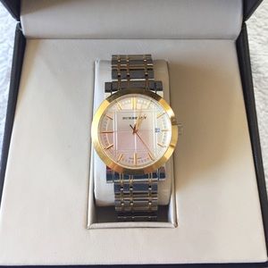 Men (or unisex) Burberry Check Watch two-tone